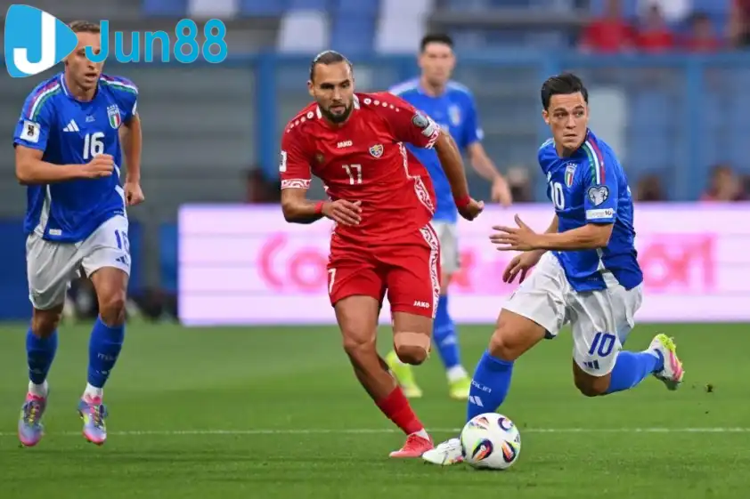 Đội tuyển Ý với đẳng cấp cao hơn rất nhiều được dự đoán sẽ có chiến thắng đậm. Đội tuyển Ý với đẳng cấp cao hơn rất nhiều được dự đoán sẽ có chiến thắng đậm.