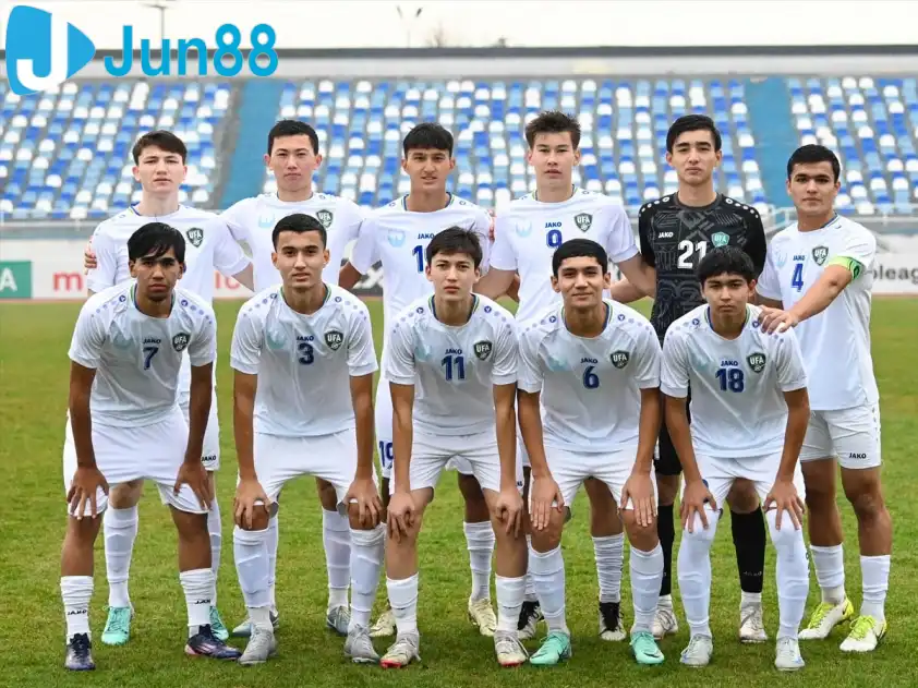 U17 Uzbekistan có 3 điểm sau 2 lượt trận nên có vị trí thứ 2 bảng J (Ảnh: ESPN) U17 Uzbekistan có 3 điểm sau 2 lượt trận nên có vị trí thứ 2 bảng J (Ảnh: ESPN)